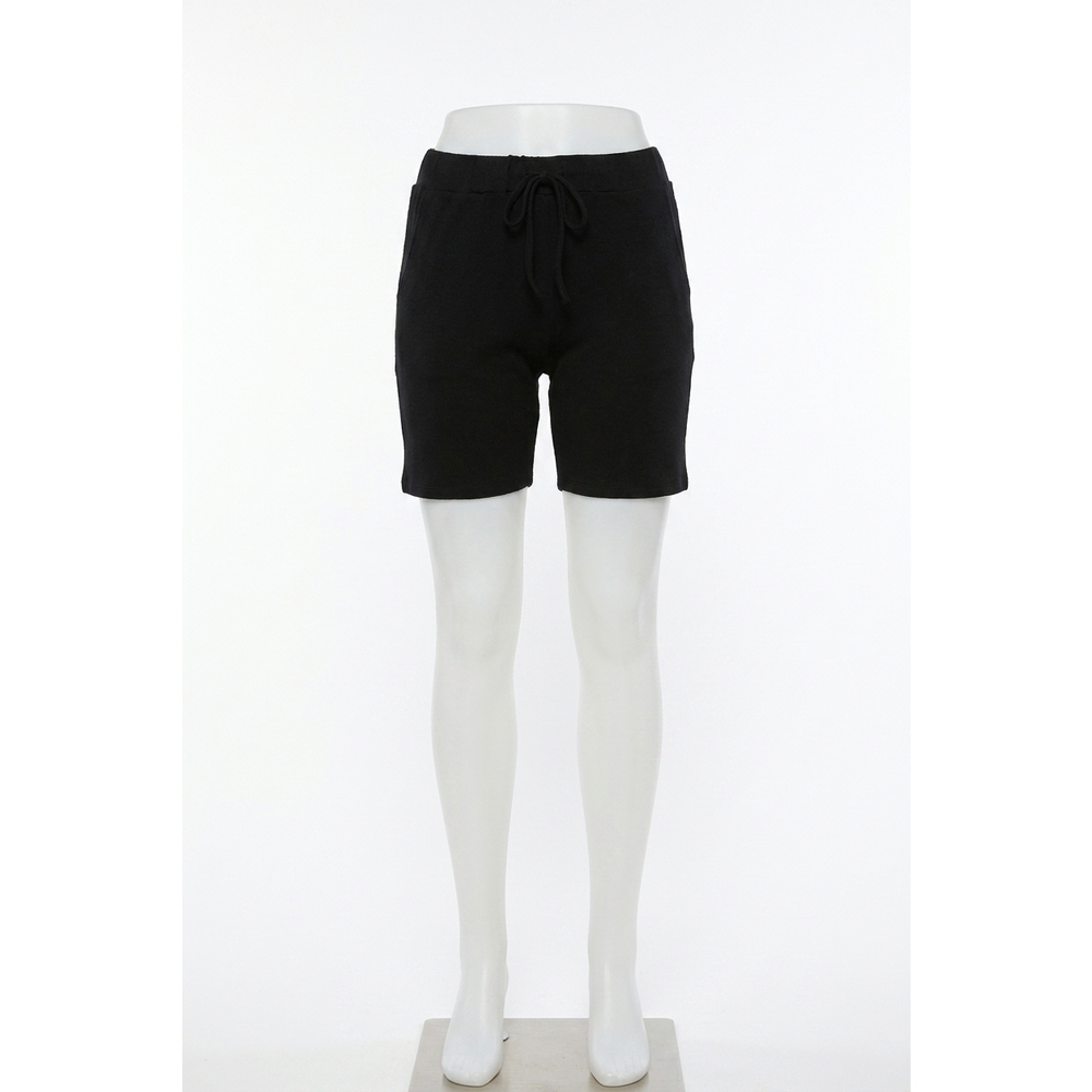 NEW FRENCH KYSS tie waist short in black